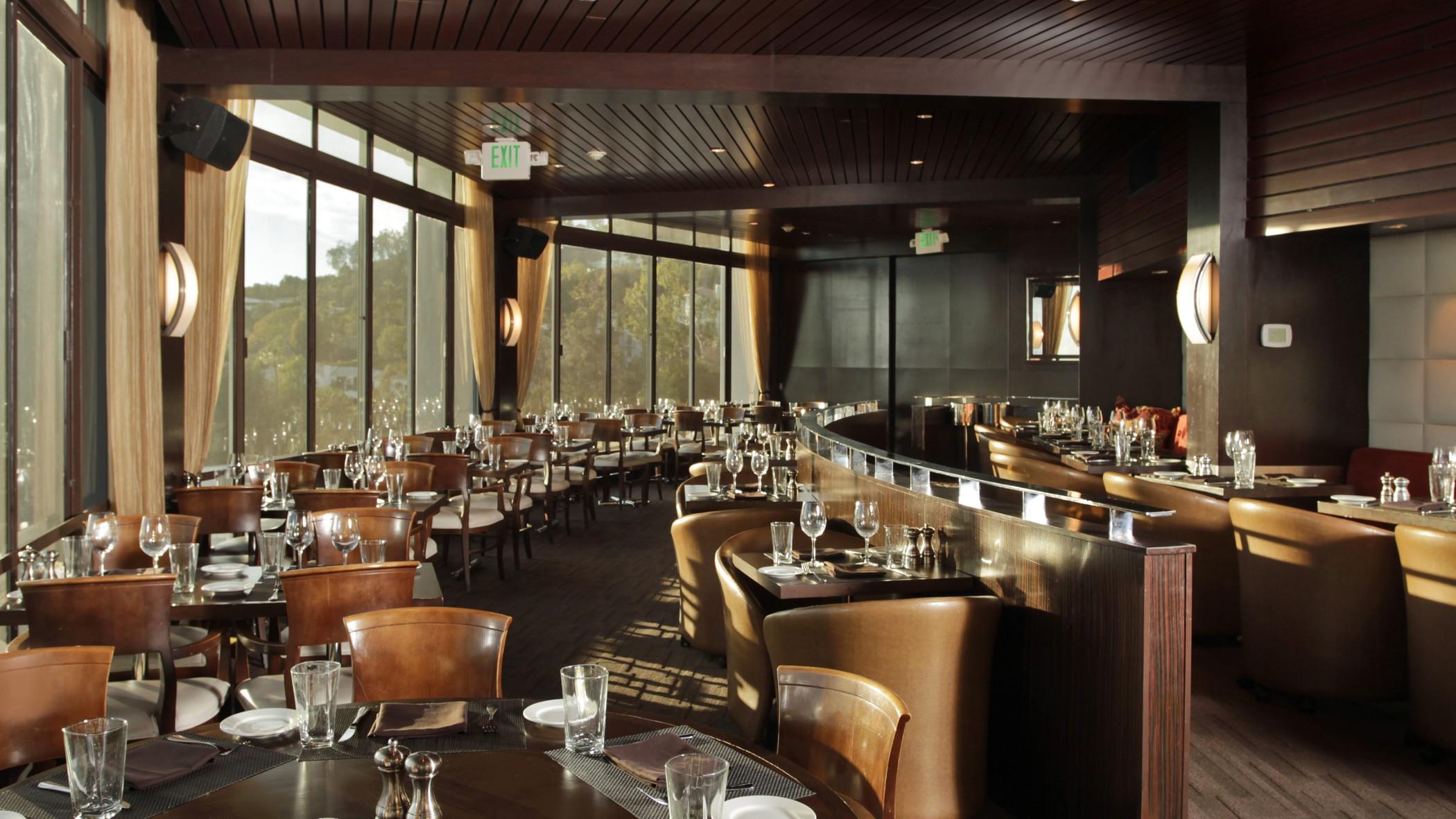 Angeleno Hotel
