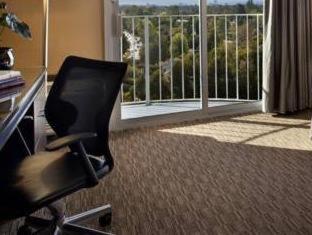 Hotel Angeleno 4*
