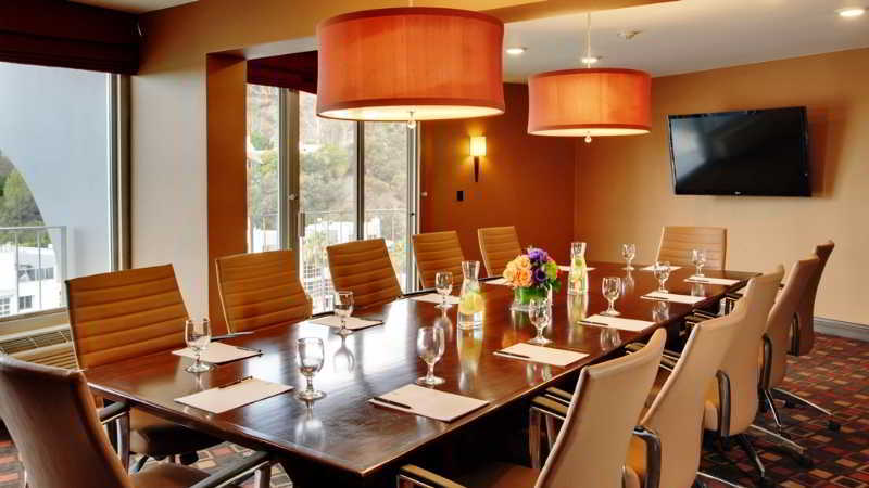 Hotel Angeleno 4*
